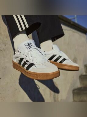 NIB Adidas Samba XLG Black/White Size 6 Kids/ 8 Women’s